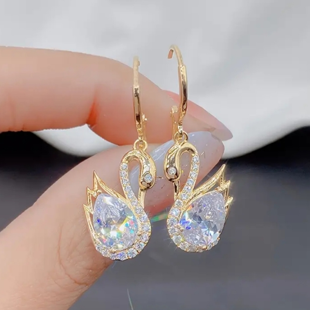 Swan Earrings - Picture 2 of 3